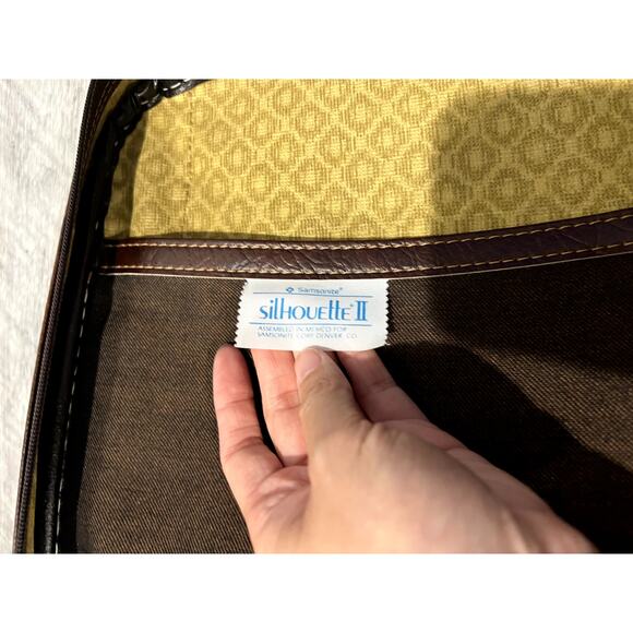 Vintage Samsonite Carry-On Bag - Picture 9 of 10